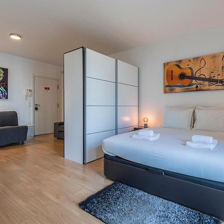 Bright & Comfy Flat In Lisbon By Lovelystay Экстерьер фото