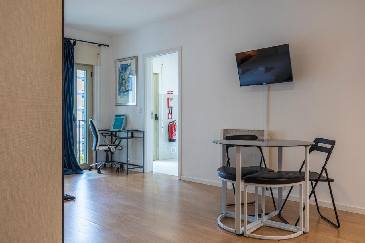 Bright & Comfy Flat In Lisbon By Lovelystay Экстерьер фото